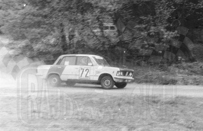 45. Piotr Namysłowski i Olgierd Halicki - FSO 1500.   (To zdjęcie w pełnej rozdzielczości możesz kupić na www.kwa-kwa.pl )