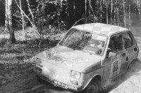 30. Jan Hamera i M.Grabowski - Polski Fiat 126p.   (To zdjęcie w pełnej rozdzielczości możesz kupić na www.kwa-kwa.pl )