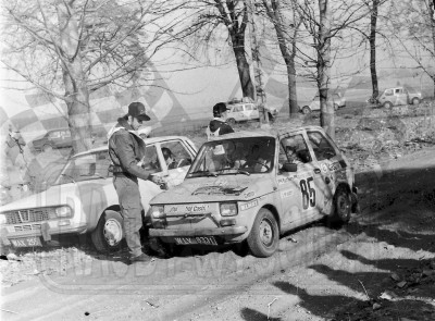 115. Krzysztof Winkowski i Robert Moritz - Polski Fiat 126p  (To zdjęcie w pełnej rozdzielczości możesz kupić na www.kwa-kwa.pl )