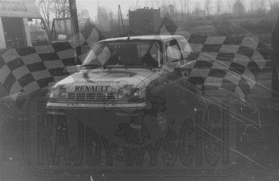 29. Renault 5 GT Turbo Błażeja Krupy  (To zdjęcie w pełnej rozdzielczości możesz kupić na www.kwa-kwa.pl )