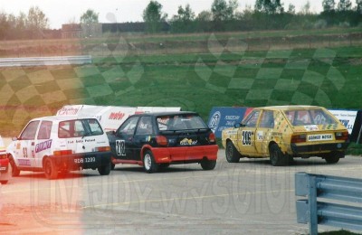 22. Nr.93. Tomasz Jeromin - Fiat Cinquecento, nr.218.Robert Polak - Ford Fiesta XR2i, nr.206.Krzysztof Godwood - Polonez 1600.
