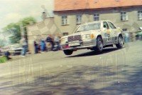71. Peter Rumpfkeil i Horst Mueller - Mercedes Benz 190E 2,3-16.   (To zdjęcie w pełnej rozdzielczości możesz kupić na www.kwa-kwa.pl )