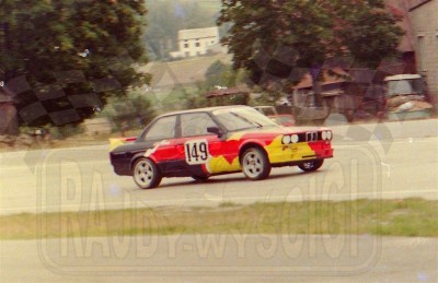 76. Piotr Bednarek - BMW 318.   (To zdjęcie w pełnej rozdzielczości możesz kupić na www.kwa-kwa.pl )