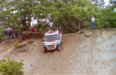 27. Jarosław Najwer i Tadeusz Rzepka - Isuzu Huzar 3500  (To zdjęcie w pełnej rozdzielczości możesz kupić na www.kwa-kwa.pl )