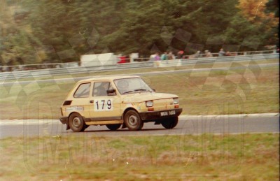 26. Jacek Sikora - Polski Fiat 126p.   (To zdjęcie w pełnej rozdzielczości możesz kupić na www.kwa-kwa.pl )