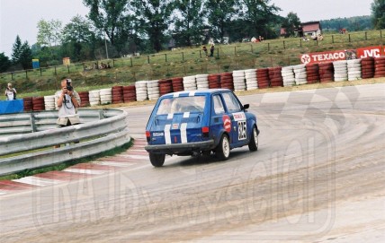 4. Żugajewicz - Polski Fiat 126p  (To zdjęcie w pełnej rozdzielczości możesz kupić na www.kwa-kwa.pl )