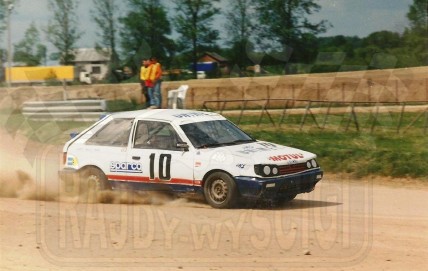 95. Stanisław Ambroszkiewicz - Mazda 323 Turbo 4wd.   (To zdjęcie w pełnej rozdzielczości możesz kupić na www.kwa-kwa.pl )