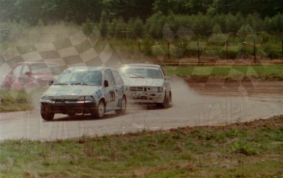 10. Piotr Granica - Suzuki Swift,Adam Borowski - Toyota Corolla, Janusz Siniarski - Skoda 136.