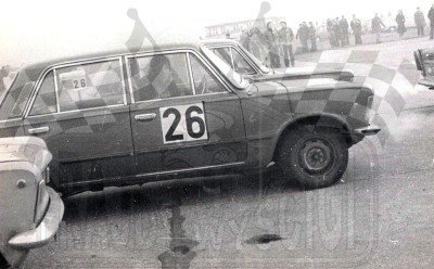 9. Marek Karczewski i Jacek Lewandowski - Polski Fiat 125p  (To zdjęcie w pełnej rozdzielczości możesz kupić na www.kwa-kwa.pl )