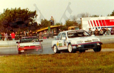 45. Nr.157.Tomasz Dąbrowski - Ford Sierra Cosworth RS, nr.156.Tadeusz Kudłaty - Honda Civic VTi.   (To zdjęcie w pełnej rozdzielczości możesz kupić na www.kwa-kwa.pl )