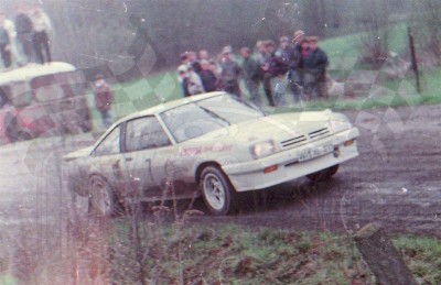 66. Wiesław Stec i Artur Skorupa - Opel Manta GTE.   (To zdjęcie w pełnej rozdzielczości możesz kupić na www.kwa-kwa.pl )