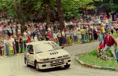 57. Piotr Kufrej i Maciej Hołuj - Nissan Sunny GTiR.   (To zdjęcie w pełnej rozdzielczości możesz kupić na www.kwa-kwa.pl )