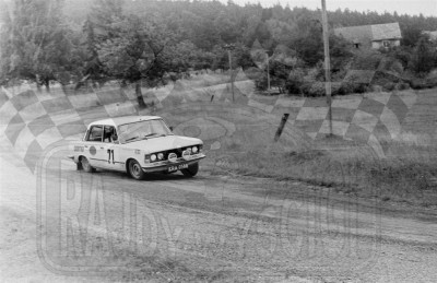 117. Wiktor Polak i Krzysztof Czarnecki - Polski Fiat 125p 1500  (To zdjęcie w pełnej rozdzielczości możesz kupić na www.kwa-kwa.pl )