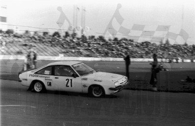 60. Wiesław Stec i Jerzy Bigos - Opel Manta.   (To zdjęcie w pełnej rozdzielczości możesz kupić na www.kwa-kwa.pl )