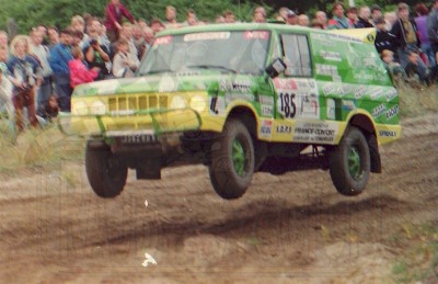 169. H.Cotentin i G.Bruneau - Range Rover 100.   (To zdjęcie w pełnej rozdzielczości możesz kupić na www.kwa-kwa.pl )