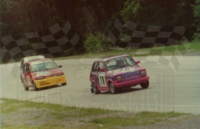22. Nr.76.Zbigniew Czarnocki - Polski Fiat 126p, nr.124.Zdzisław Brymora - Fiat Cinquecento.   (To zdjęcie w pełnej rozdzielczości możesz kupić na www.kwa-kwa.pl )