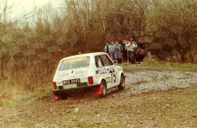 44. Cezary Zaleski i Krzysztof Rzucidło - Polski Fiat 126p.   (To zdjęcie w pełnej rozdzielczości możesz kupić na www.kwa-kwa.pl )