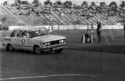 53. Krzysztof Skalski i Jakub Mroczkowski - FSO 1500.   (To zdjęcie w pełnej rozdzielczości możesz kupić na www.kwa-kwa.pl )