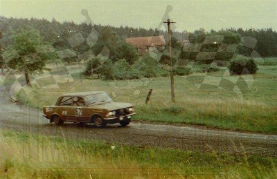 66. Tadeusz Maftyjewicz i Janusz Błaszkiewicz - Polski Fiat 125p 1500  (To zdjęcie w pełnej rozdzielczości możesz kupić na www.kwa-kwa.pl )