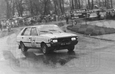 19. Tomasz Stawowczyk i Witold Stawowczyk - Polonez 1600.   (To zdjęcie w pełnej rozdzielczości możesz kupić na www.kwa-kwa.pl )