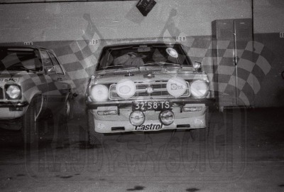 7. D.Jaap i H.van Tunen - Datsun 1200 coupe.  (To zdjęcie w pełnej rozdzielczości możesz kupić na www.kwa-kwa.pl )