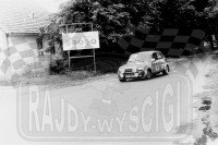 174. Błażej Krupa i Piotr Mystkowski - Renault 5 Alpine  (To zdjęcie w pełnej rozdzielczości możesz kupić na www.kwa-kwa.pl )
