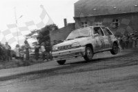 45. Jani Trcek i Babnik Dare - Renault 5 GT Turbo.   (To zdjęcie w pełnej rozdzielczości możesz kupić na www.kwa-kwa.pl )