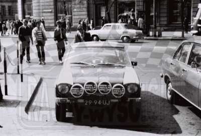 23. Teus Wijnbelt i Eces Bax - Datsun Cherry. (2)  (To zdjęcie w pełnej rozdzielczości możesz kupić na www.kwa-kwa.pl )