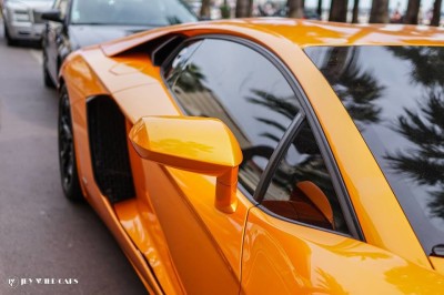 Lamborghini Aventador LP700-4 3