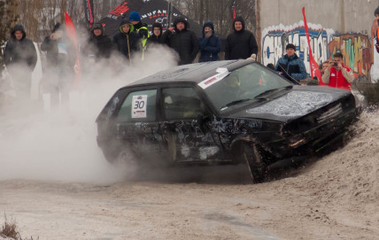 Wrak Race fot motopiaseczno.pl Szymon Zając