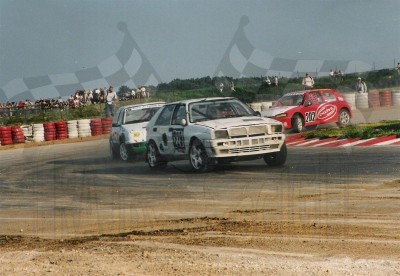 74. Nr.228. Ota Hlousek - Lancia Delta Integrale, nr.202.Marcin Laskowski - Peugeot 106 Maxi  (To zdjęcie w pełnej rozdzielczości możesz kupić na www.kwa-kwa.pl )