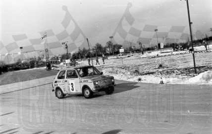 3. Krzysztof Winkowski - Polski Fiat 126p.   (To zdjęcie w pełnej rozdzielczości możesz kupić na www.kwa-kwa.pl )