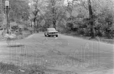 Stanisław Ciecierski i Zygmunt Domagalski - Polski Fiat125p 1300. To zdjęcie w pełnej rozdzielczości możesz kupić na http://kwa-kwa.pl