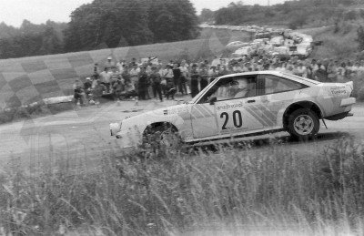 19. Klaus D.Kositzke i Ulrich Welkten - Opel Manta GTE.   (To zdjęcie w pełnej rozdzielczości możesz kupić na www.kwa-kwa.pl )