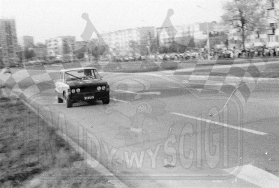 23. Ksawery Frank - Polski Fiat 125p 1800.  (To zdjęcie w pełnej rozdzielczości możesz kupić na www.kwa-kwa.pl )