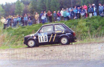 52. Jacek Sokólski i Jerzy Jędrzejek - Polski Fiat 126p.   (To zdjęcie w pełnej rozdzielczości możesz kupić na www.kwa-kwa.pl )