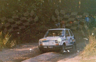 176. Krzysztof Koczur i Andrzej Witek - Fiat 126 Bis.   (To zdjęcie w pełnej rozdzielczości możesz kupić na www.kwa-kwa.pl )