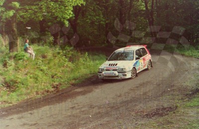 117. Robert Herba i Artur Skorupa - Nissan Sunny GTiR.   (To zdjęcie w pełnej rozdzielczości możesz kupić na www.kwa-kwa.pl )