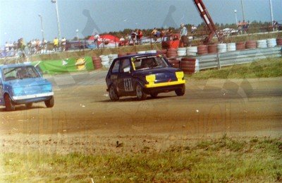 97. Rafał Winiarski - Polski Fiat 126p   (To zdjęcie w pełnej rozdzielczości możesz kupić na www.kwa-kwa.pl )
