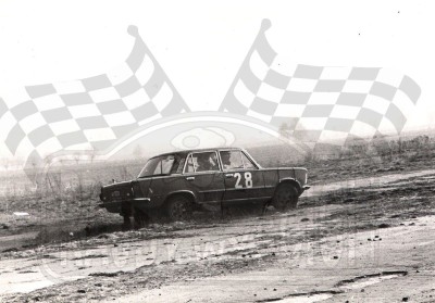 26. Paweł Gościniak i Robert Gościniak - Polski Fiat 125p  (To zdjęcie w pełnej rozdzielczości możesz kupić na www.kwa-kwa.pl )