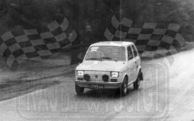 1. Michał Nowicki i Mariusz Grześkowiak - Polski Fiat 126p  (To zdjęcie w pełnej rozdzielczości możesz kupić na www.kwa-kwa.pl )