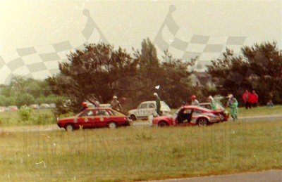 24. Usuwanie skutków dzwonu.   (To zdjęcie w pełnej rozdzielczości możesz kupić na www.kwa-kwa.pl )