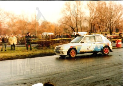 29. Jacek Jerschina i Artur Orlikowski - Peugeot 205 Rallye.   (To zdjęcie w pełnej rozdzielczości możesz kupić na www.kwa-kwa.pl )