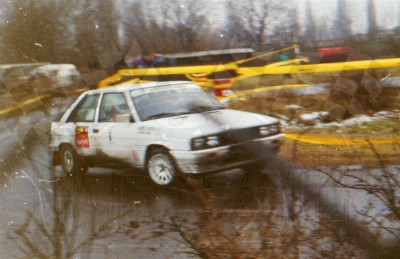 15. Bogdan Herink i Barbara Stępkowska - Renault 11 Turbo.   (To zdjęcie w pełnej rozdzielczości możesz kupić na www.kwa-kwa.pl )