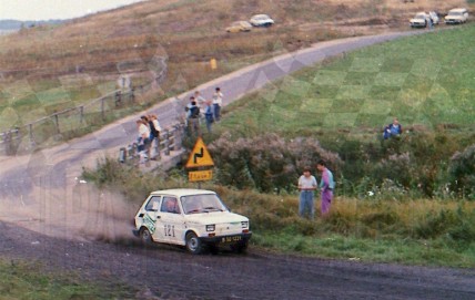 156. Mariusz Ficoń i P.Goworowski - Polski Fiat 126p.   (To zdjęcie w pełnej rozdzielczości możesz kupić na www.kwa-kwa.pl )