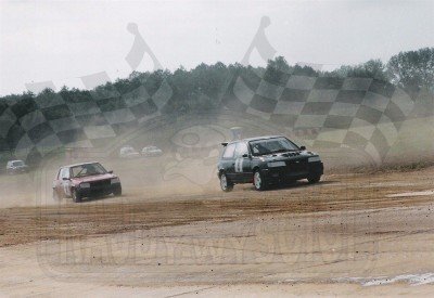 41. Nr.8.Jacek Lesiak - Nissan Sunny GTiR, nr.9.Rajmund Biniszewski - Peugeot 205  (To zdjęcie w pełnej rozdzielczości możesz kupić na www.kwa-kwa.pl )