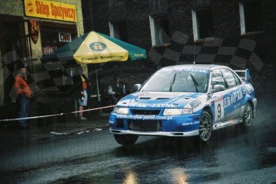 78. Piotr Maciejewski i Piotr Kowalski - Mitsubishi Lancer Evo VI  (To zdjęcie w pełnej rozdzielczości możesz kupić na www.kwa-kwa.pl )