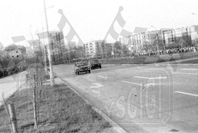 28. Wacław Podolski - Renault 12 TL i Jerzy Banach - Polski Fiat 125p 1500.  (To zdjęcie w pełnej rozdzielczości możesz kupić na www.kwa-kwa.pl )