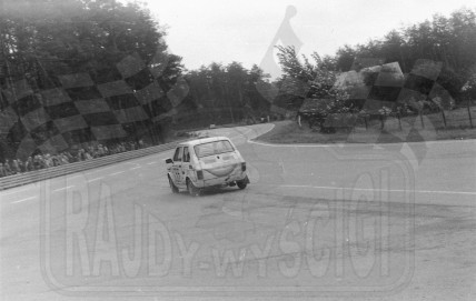 52. Leszek Wojdaliński - Polski Fiat 126p.   (To zdjęcie w pełnej rozdzielczości możesz kupić na www.kwa-kwa.pl )