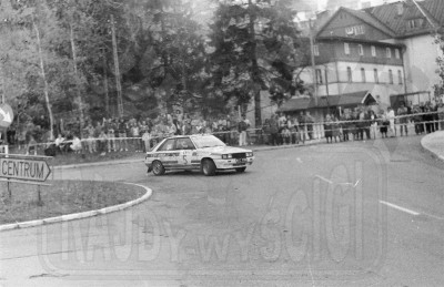 2. Bogdan Herink i Barbara Stępkowska - Renault 11 Turbo.   (To zdjęcie w pełnej rozdzielczości możesz kupić na www.kwa-kwa.pl )